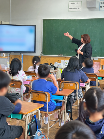 福岡県直方市小学校でのお片づけ授業の様子