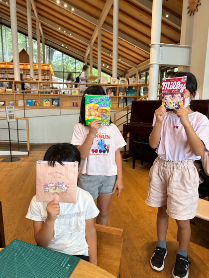 佐賀県武雄市子ども図書館でのお片づけレッスンの様子